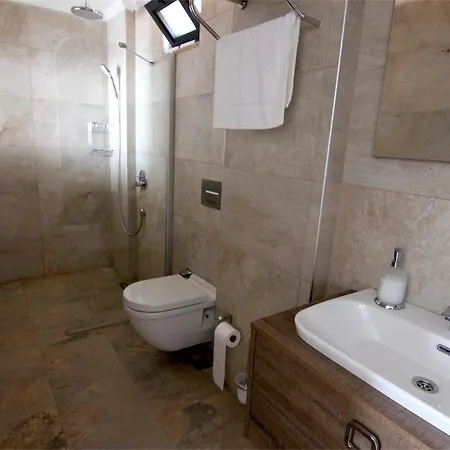 Jilda Villa *